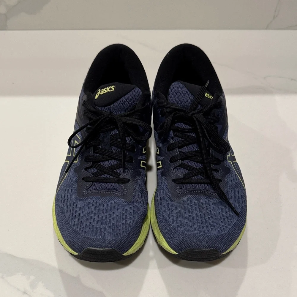 Men ASICS Running sneakers size 9